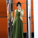 2025 New French Retro Green Hanging Neck Sling Dress Women Summer High-End Temperament Waist Dress