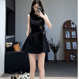White Royal Sister Style Advanced Sensation A-Floor Dress 2025 New Sleeveless Design Sensing French Dresses Women's Summer