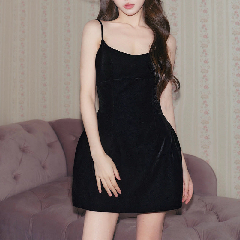 2025 Autumn Velvet Sling Skirt / French Temperament Small Black Dress Skirt Black Dress Skirt Dress Woman Trend