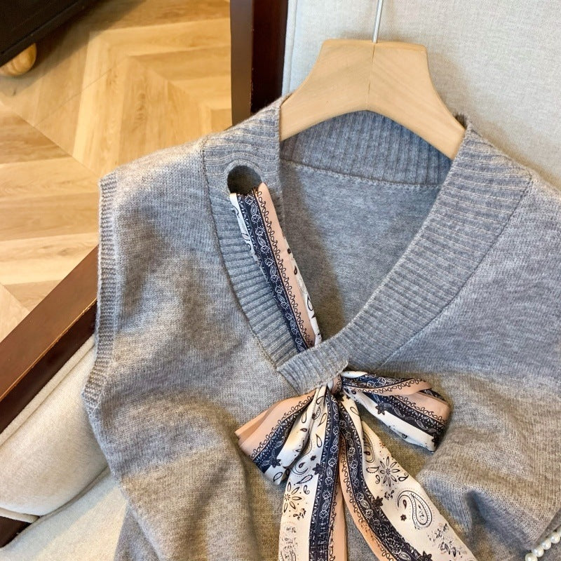 KANING Design-Sensitive Ribbon Bow V-Neck Vest Women's Autumn Soft-Gried Knitted Vest Korean Sleeveless Top