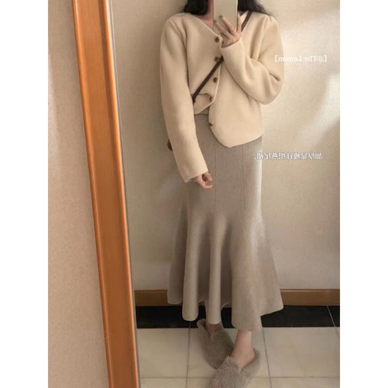 Knitted Half-Dress Girl's Long-Term Height Waist Thin Ass Skirt Autumn And Winter New A-Word Fishtail Skirt