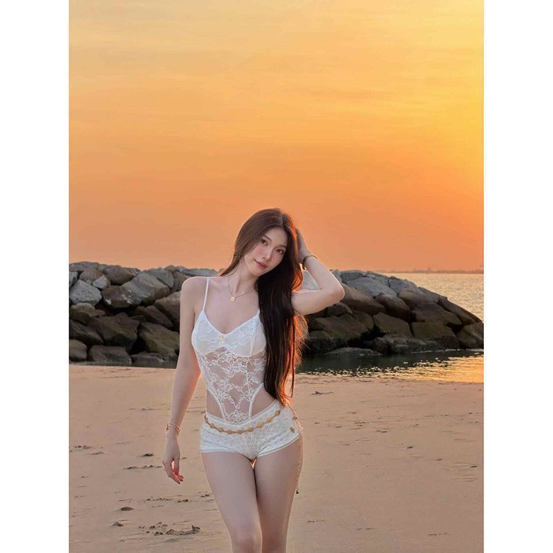 High-Level Temperament Yellow Sling Joint Women Summer New Slimming With Niche Vest Top Tide