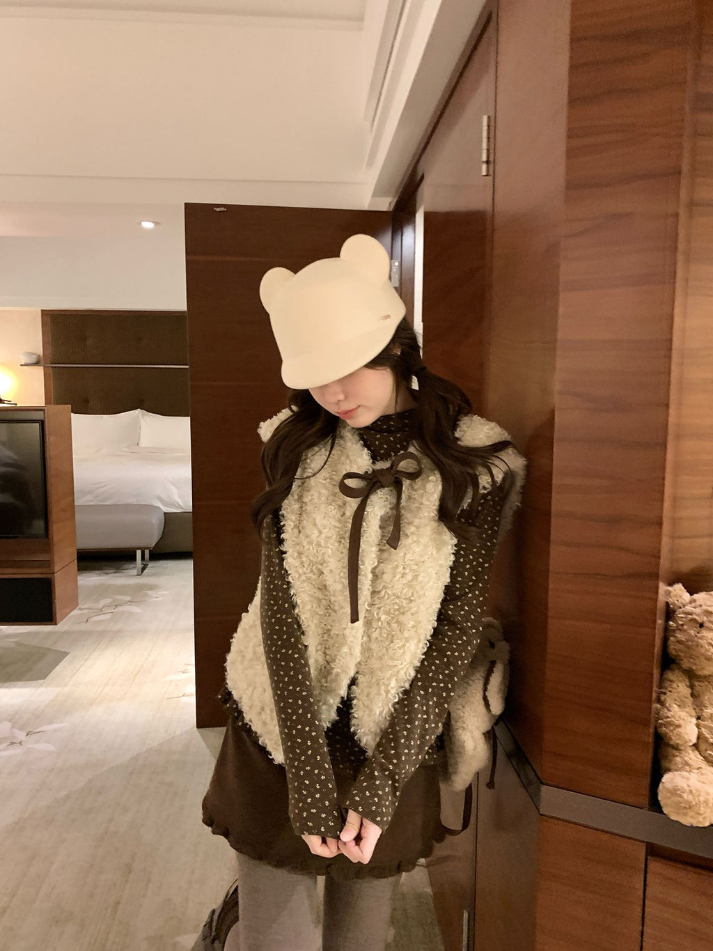 De-Huffed Brown Broken Flowers Spliced Bottom Shirt Women Autumn And Winter Half-High Collar Slimming Folding Inside Cloth
