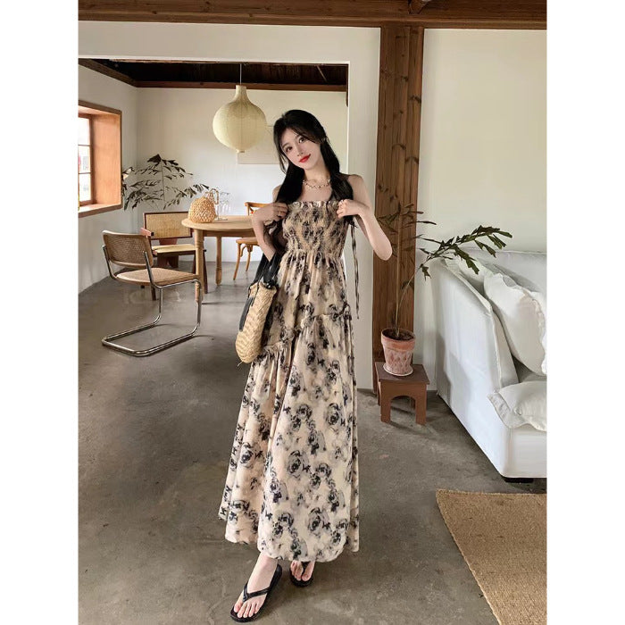 Temperament Stunning Sling Dress Summer 2025 New Holiday Style Super Xiansen Talling High-Rise Fasting Dress