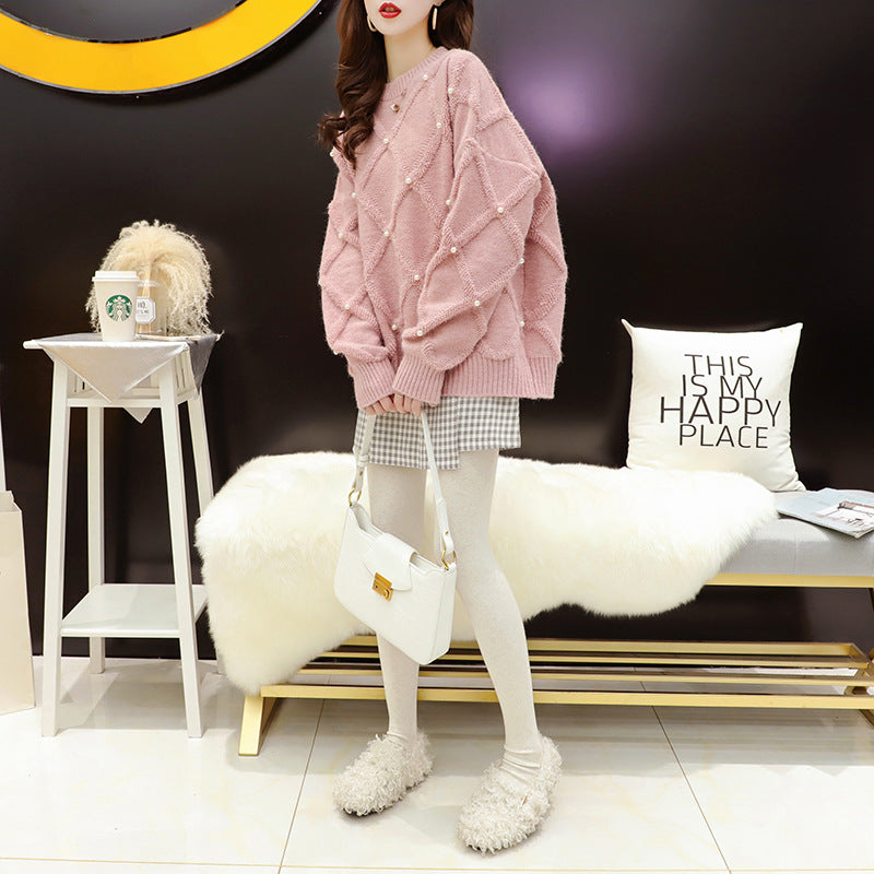 Miss Xue Loose Lazy Nail Bead Sweater Female Design Temperament 2026 Autumn Dress New Thin Outer Cloth