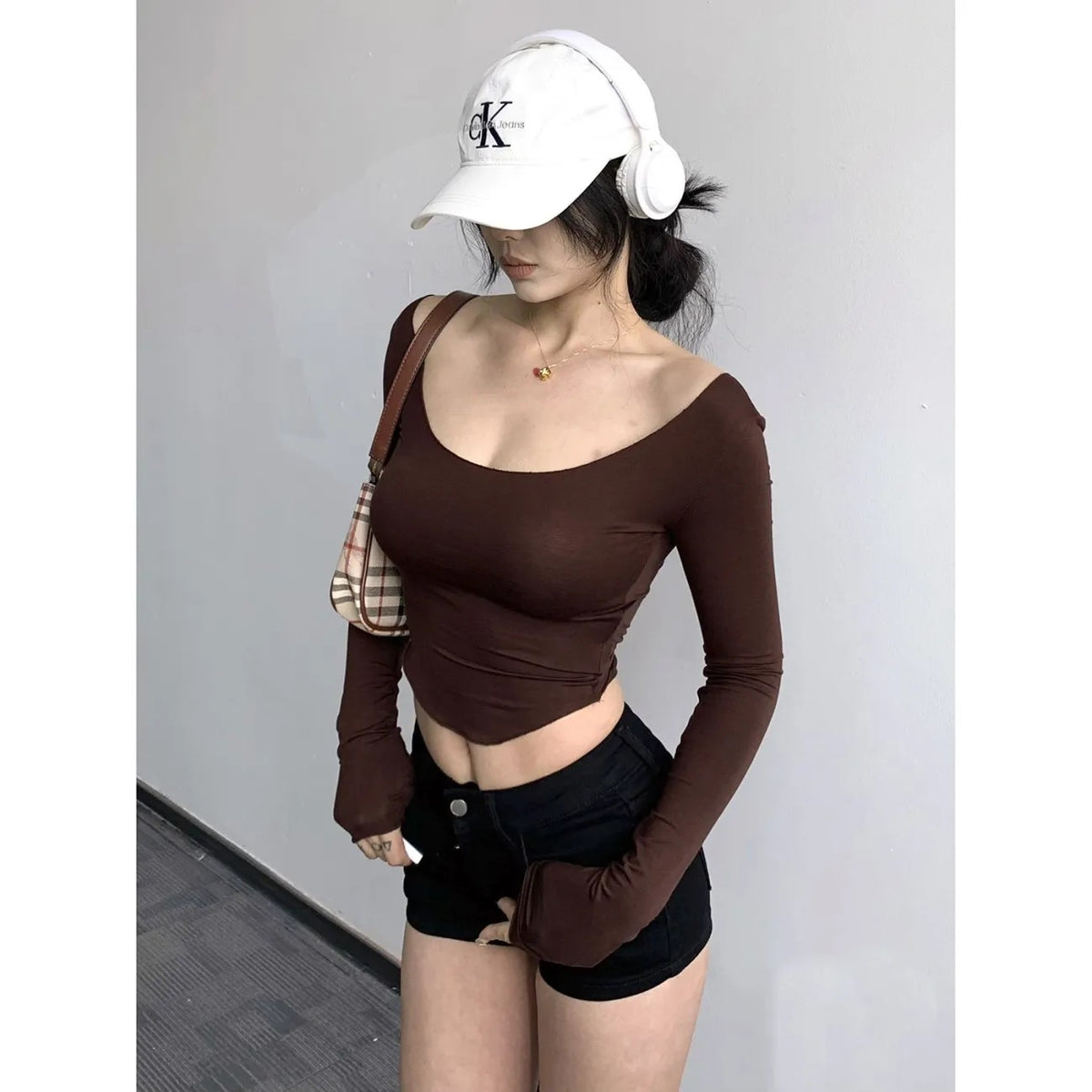 Solid Color U Neck Collar Collar Collar Long-Sleeved T-Shirt Girls Spring And Autumn Basic Big Necktip Sexy Hottie With Short Top