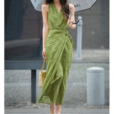 Green Blogger Wind Hanging Neck V-Neck Cross-Kinny Retro Dress To Close The Waist Slim Dress 2026 Summer