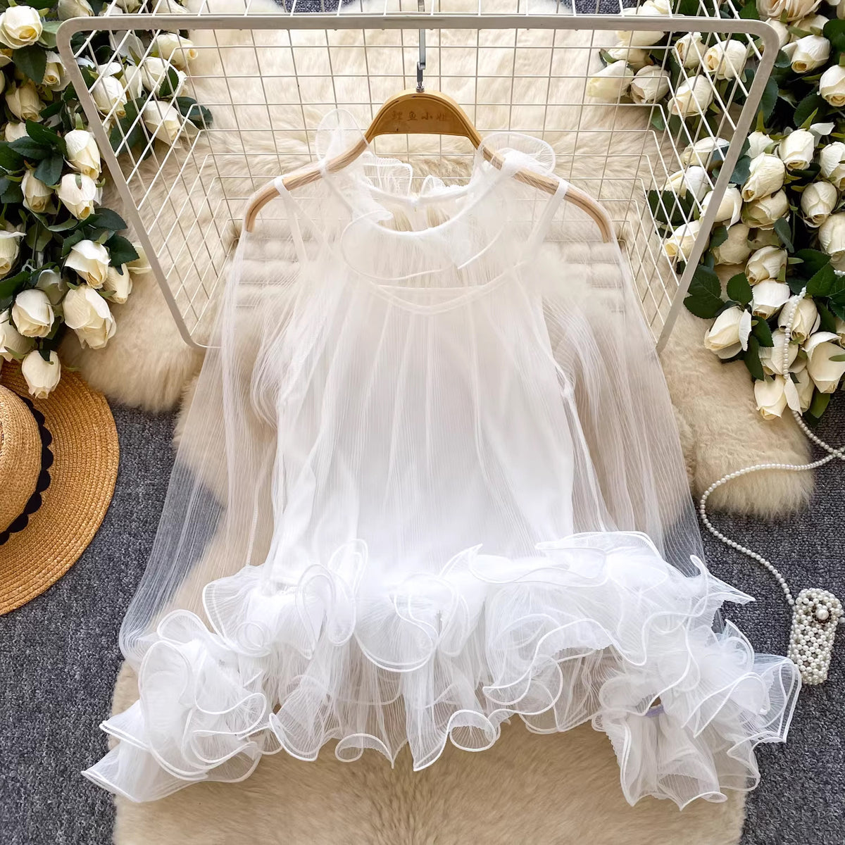 2026 Early Spring New Chiffon Shirt French Temperament Famous æÂñÞ Öå Lace Slings Two Women