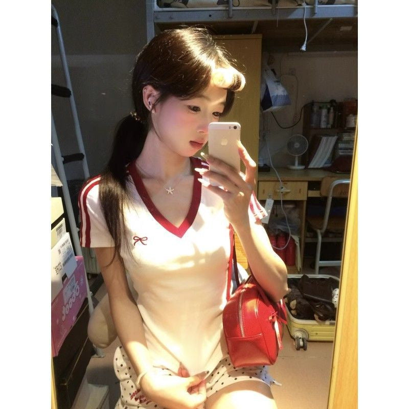 Mordell's New Summer Collared Hottie Short-Sleeved Bow Embroidered With Pure-Want T-Shirt