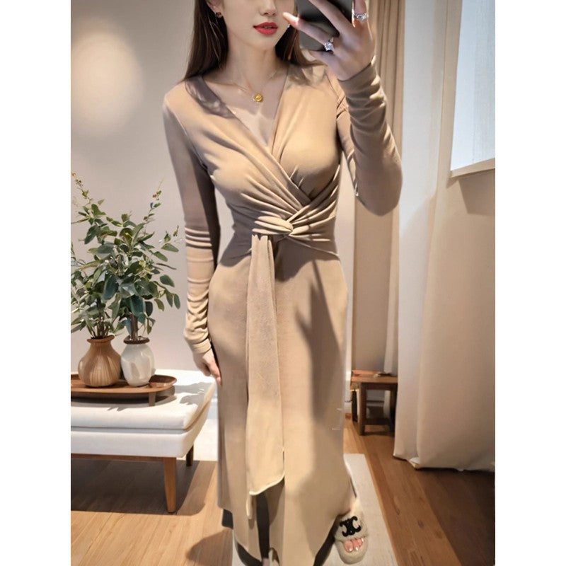 French V-Neck Kinky Temperament Thin Bottom Bag Skirt With Long Sleeve Irregular Waist Tender Dress