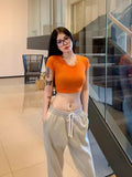 Ins Hottie Sexy Umbilly Short Pure Color T-Shirt Girl New Slim Slim Net Want U Collar Bottom Top Woman T-Tide