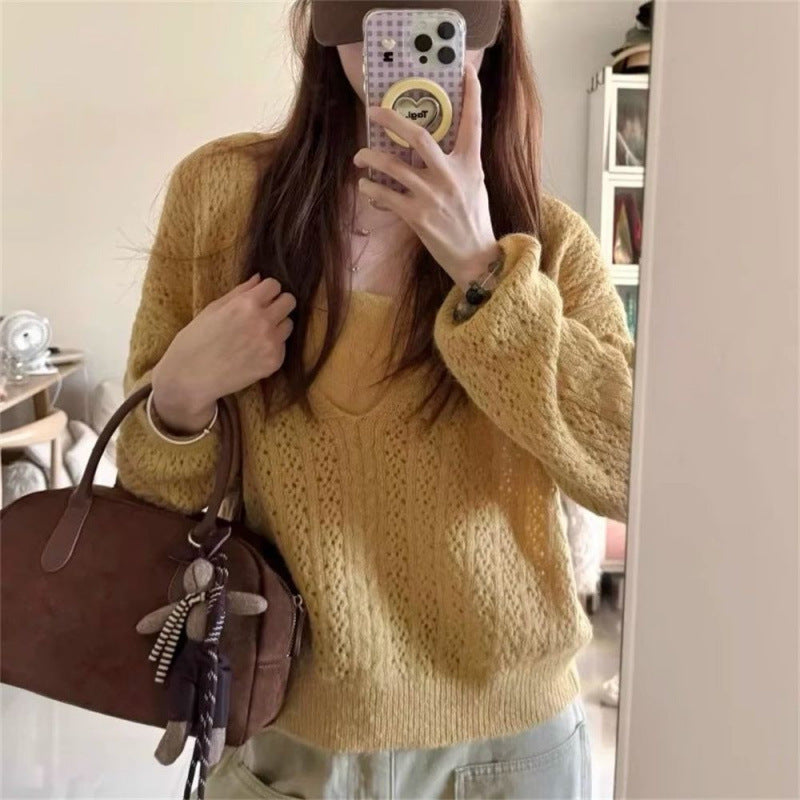 3.8/New On Spring XUAN XIAO JIE V. Collared Sea Hollow Knitwear Slings Two Sets