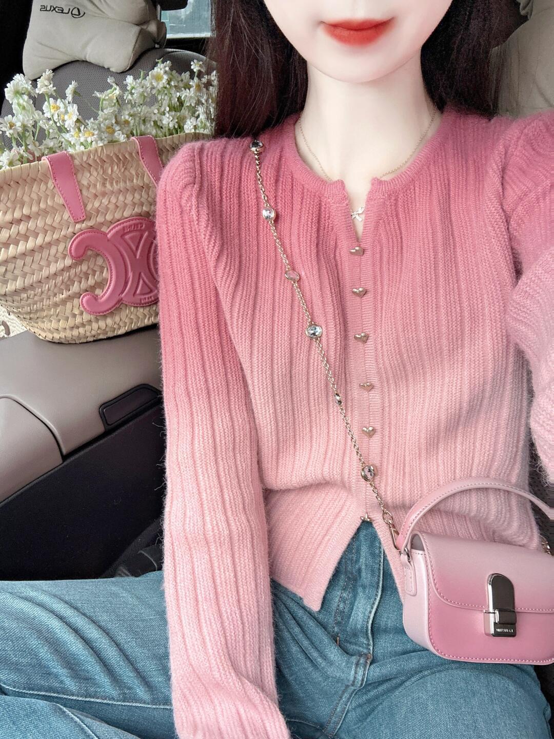 KANING Pink High-Functure Knitted Dress Girl Early Autumn 2026 New Korean Chic Chic Design Blouse