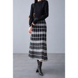 Vintage Lattice Japanese And Korean Foreign Single 2026 Autumn And Winter New Thin Temperament Fashion Half-High Collar Dress