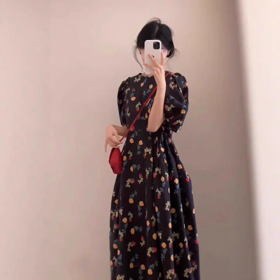French Retro Black Collar Bubble Sleeve Shirt Dress Summer Waist Swing A Word Holiday Dress Woman