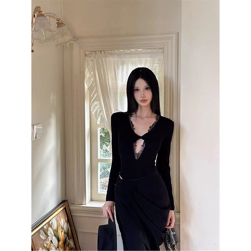 Sexy Babes V-Neck Long-Sleeved-Sleeved Women's Spring New Thin Inner Shirt Tight On The Body Tide