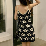 New Sexy Little Fragrant Wind Fragrant Fragrant V-Necked Back Sling Dress Women's Summer Flowers Waist Niche A Short Skirt